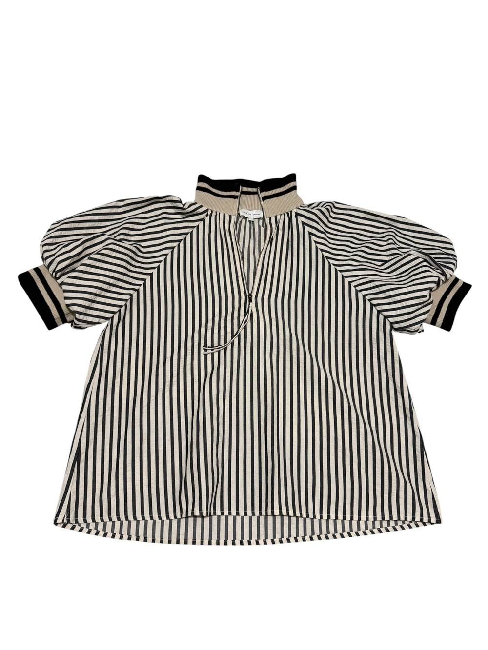 Entro Vera Striped Puff Sleeve Top in Cream, Grey, Black Size Medium - Picture 2 of 7